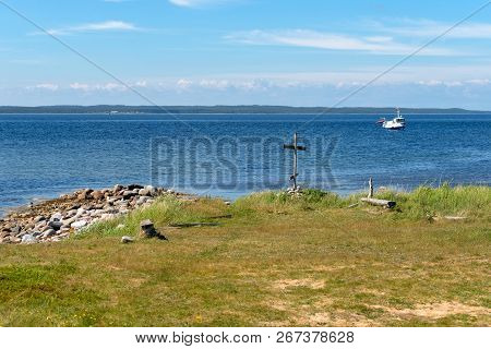 Wooden Cross Navigation On The White Sea (anzer Island, Cape Kenga)