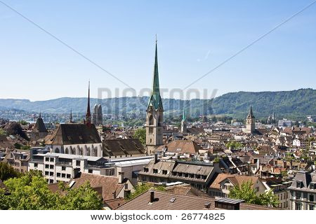 Vista panoramica della donwtown di Zurigo (Svizzera, 2009)