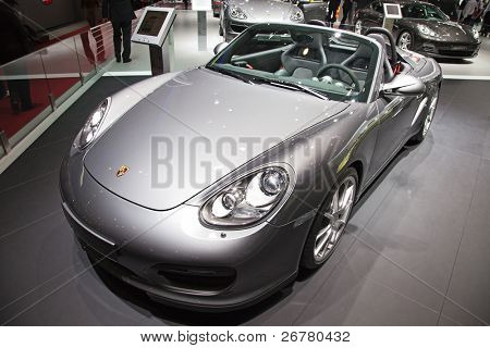 Ženeva - březen 8: The auto Porsche Spyder náhled na 81 International Motor Show Palexpo-Ženeva