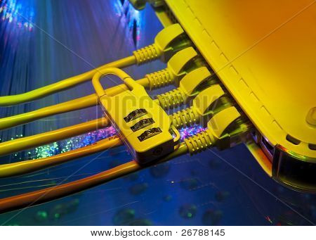 Sperre und Netzwerkkabel mit Faser optische Hintergrund