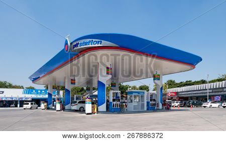 Bangkok, Thailand - November 5, 2018 : Ptt Gas Station On Nov 5, 2018 In Thailand. Ptt Is A Thai Sta