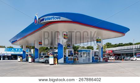 Bangkok, Thailand - November 5, 2018 : Ptt Gas Station On Nov 5, 2018 In Thailand. Ptt Is A Thai Sta