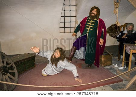 Suzdal, Russia - Aug 26, 2018: Wax Museum In Suzdal. Medieval Torture Chamber