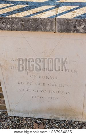 London. November 2018. A View Of A Sign For The Lord Mountbatten Statue On Horse Guards In London