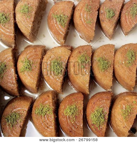tæt op skud af tyrkisk dessert på buffet