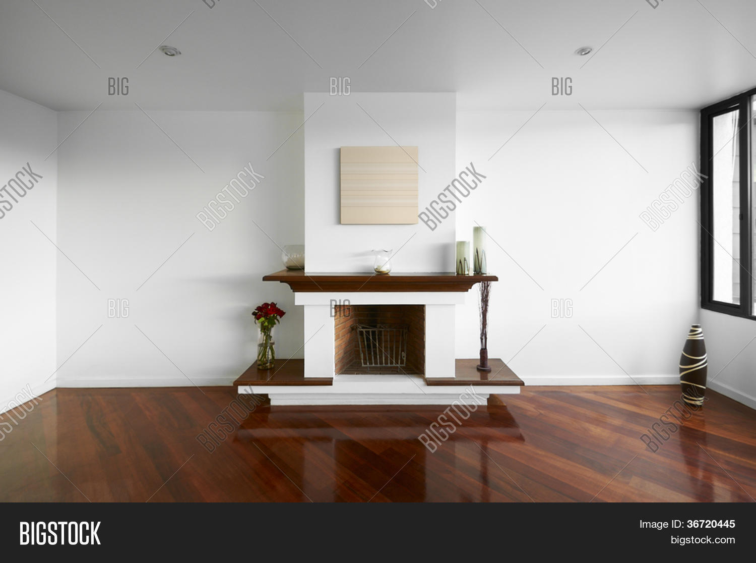 Grote Lege Woonkamer Met Afbeelding en foto | Bigstock Grote Lege Woonkamer Met Afbeelding en foto | Bigstock