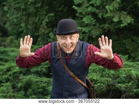 Victorian Steampunk Retro Adwenturer Sly Guy In Bowler Hat