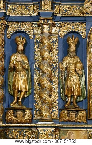 ZAGREB, CROATIA - NOVEMBER 03, 2012: Saints Ladislaus and Stephen, statue on the high altar in the Parish church of St. Barbara in Vrapce, Zagreb, Croatia