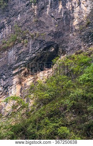 Wushan, Chongqing, China - May 7, 2010: Mini Three Gorges On Daning River. Closeup Of Ancient Ancest