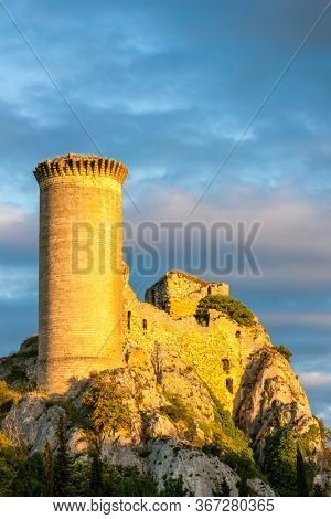 Chateau de l Hers near Chateauneuf-du-Pape, Provence, France