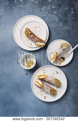 Traditional Italian Dessert Cannoli Siciliani