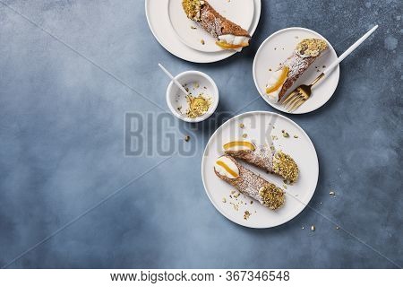 Traditional Italian Dessert Cannoli Siciliani