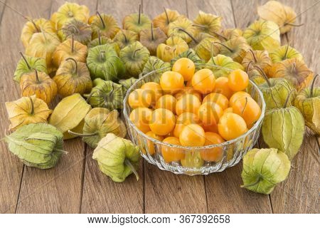 Golden Berry, Tropical Fruit Uchuva - Physalis Peruviana