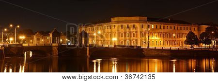 Saint Petersburg, starý most Kalinkin a řeky Fontanka