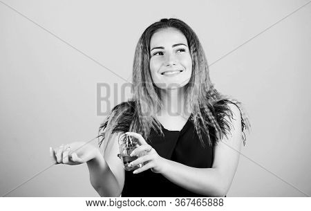 Pretty Woman With Bottle Perfume. Wearing Fragrance Is Easy. Pick Perfume. Cosmetics Shop. Beauty Pr