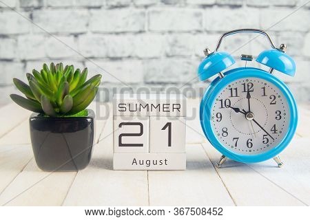 August 21 On The Wooden Calendar.the Twenty-first Day Of The Summer Month, A Calendar For The Workpl