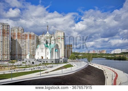 Construction Of Moscow River Embankment And St. Nicholas Church In New Area Of Pavshinsky Floodplain