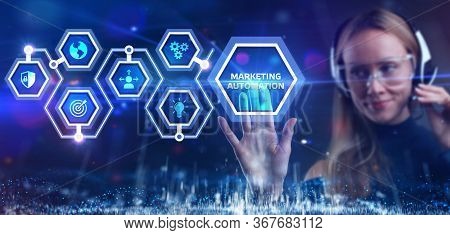 Marketing Strategy. Planning Strategy Concept. Business, Technology, Internet And Networking Concept