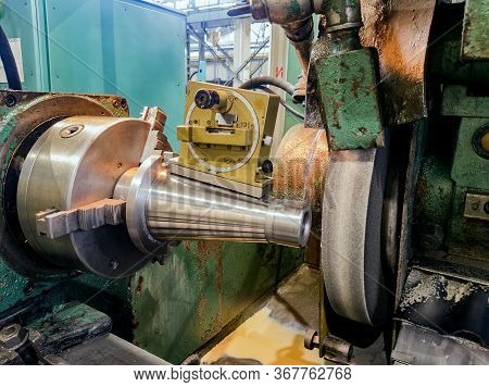 Quadrant For Measuring The Angle Of A Conical Part On A Grinding Machine. Measuring Tool In Tool Pro