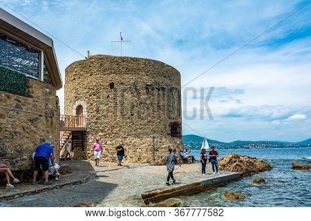 Saint-tropez, France - June 11, 2019 : The 15th Century Portalet Tower Stands At The Beginning Of Th