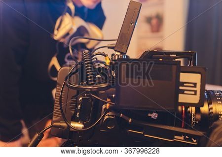 Video Operator Shoots On Camera. Video Camera With A Transmitting Device Over Wi-fi. Video Productio