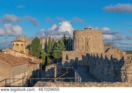 Medieval Town Of Urueña In The Province Of Valladolid (castilla Y Leon, Spain)