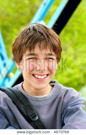 Smilende Teenager