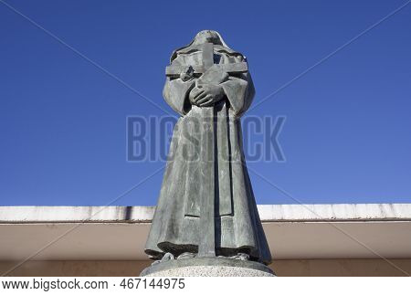 Banos De Montemayor, Spain - Jan 3rd, 2021: Saint Rose Of Lima Statue, Banos De Montemayor, Caceres,