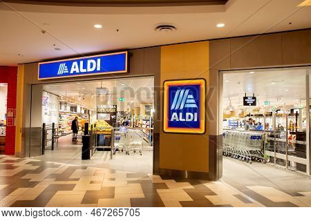 Sydney, Australia 2022-11-02: Exterior View Of Aldi Supermarket At Westfield Miranda. Aldi Is The Di