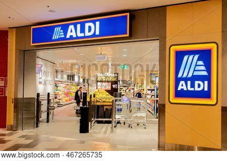 Sydney, Australia 2022-11-02: Exterior View Of Aldi Supermarket At Westfield Miranda. Aldi Is The Di