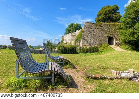 Hohenurach Castle In Bad Urach Near Stuttgart, Germany. Scenery Of German Fortress Ruins In Summer. 