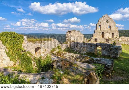 Hohenurach Castle On Mountain Top, Bad Urach, Germany. Scenic View Of Old Stone House Ruins Overgrow