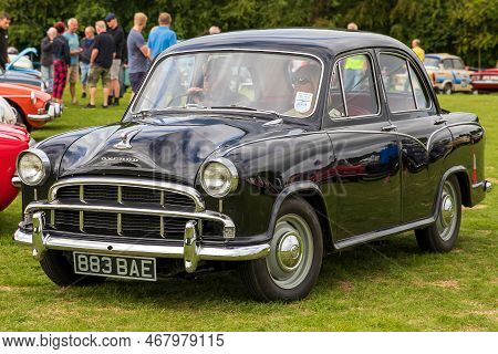 Camerton, Uk: August 11, 2019: A 1957 Morris Oxford, Reg No: 883 Bae At The Norton Radstock Classic 