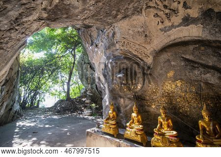 Thailand Ratchaburi Tham Khao Ngu Cave