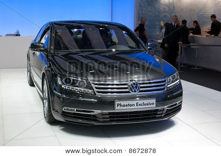 Volkswagen Phaeton Exclusive - Avrupa prömiyeri