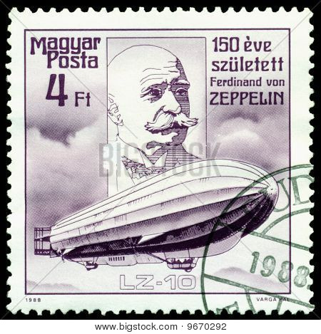 Винтажные почтовая марка. Фердинанд фон Цеппелин. Дирижабль Lz-10.