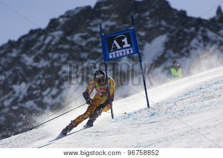 SOELDEN, AUSTRIA Oct 25 2009 Jeffrey Frisch (CAN) competing in the mens giant slalom race at the Rettenbach Glacier.