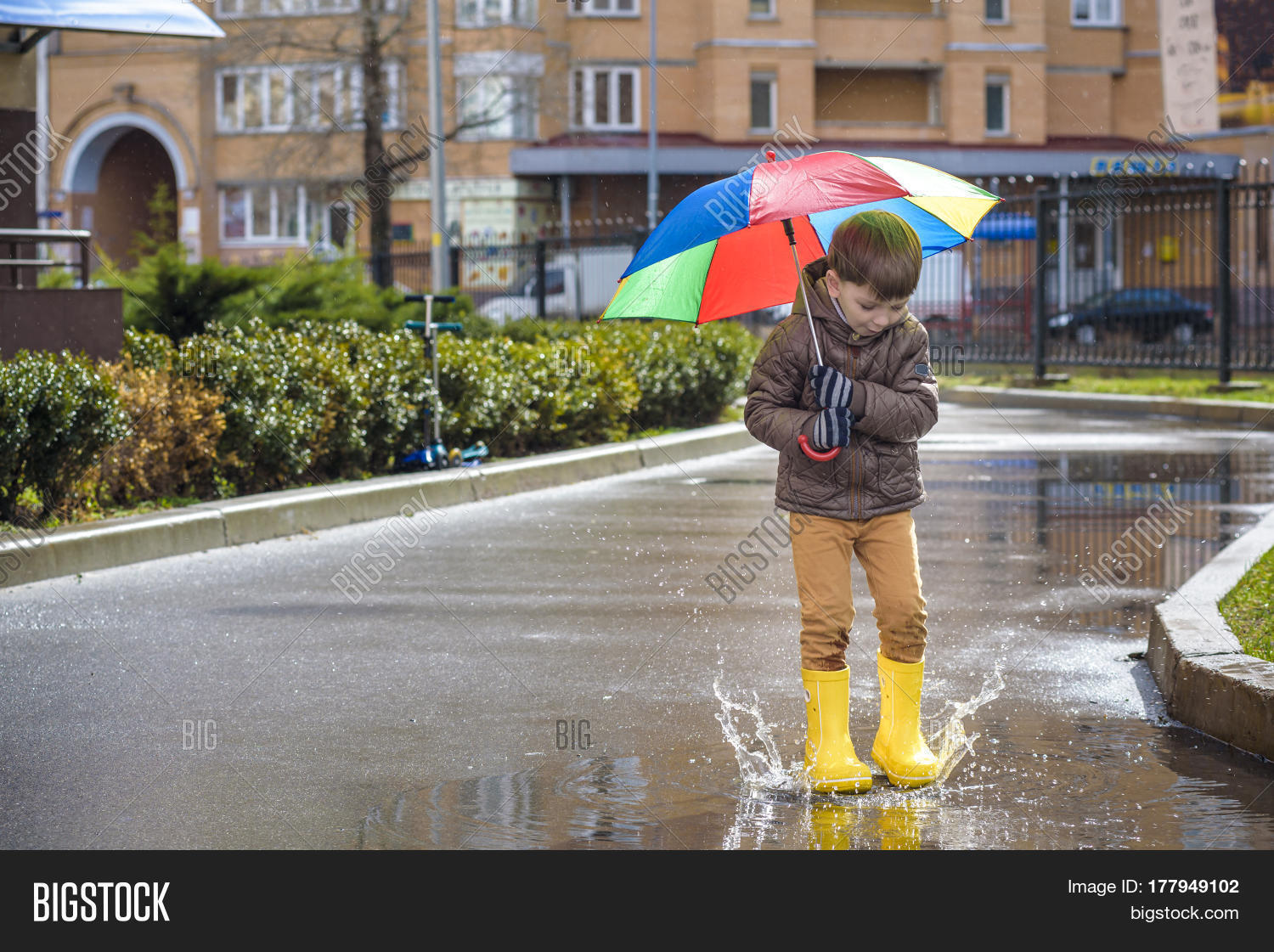 Алексей котлов дождик капает по лужам