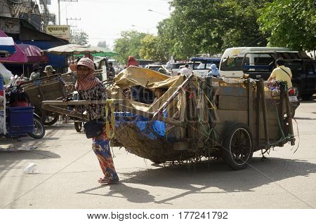 Traffic Road And People Visit And Walking At Rong Kluea Market