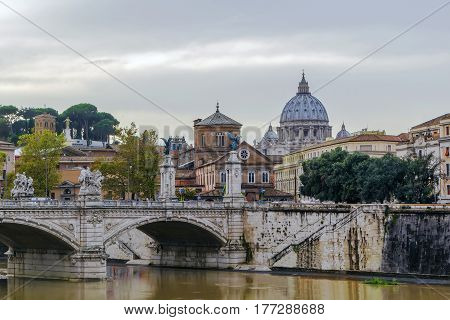 Ponte Vittorio Emanuele II is a bridge in Rome constructed to designs of 1886 by the architect Ennio De Rossi Italy