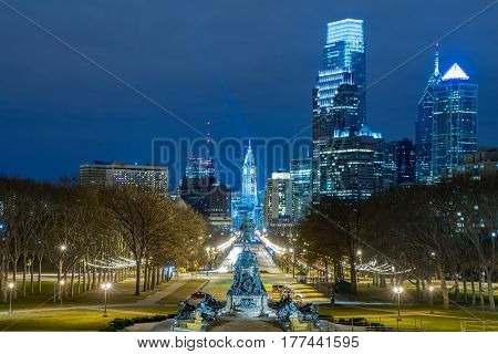 Night skyline of Philadelphia from the Art Museum looking down the Benjamin Franklin Parkway
