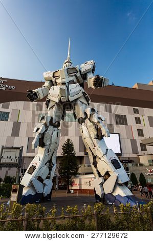 Tokyo, Japan - October 18, 2018: Full-size Mobile Suit Rx-0 Unicorn Gundam Performances At Diver Cit