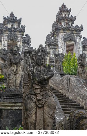 Traditional Balinese Statue. Sculpture In Pura Lempuyang Luhur In West Of Bali, Indonesia