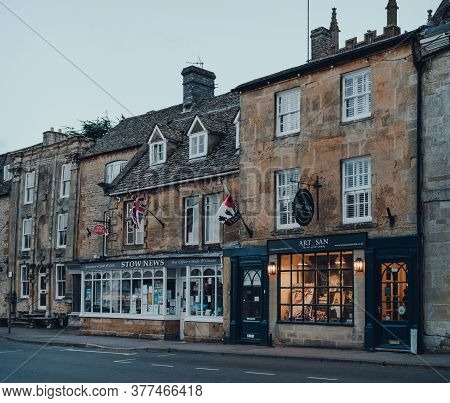 Stow-on-the-wold, Uk - July 6, 2020: Row Of Closed Shops In Stow-on-the-wold, A Market Town In Cotsw