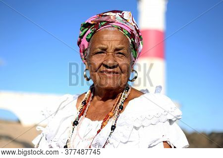 Salvador, Bahia / Brazil - March 2, 2017: Members Of The Cultural Group As Ganhadeiras De Itapua See