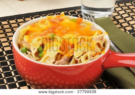 참치 국수 캐 서 롤