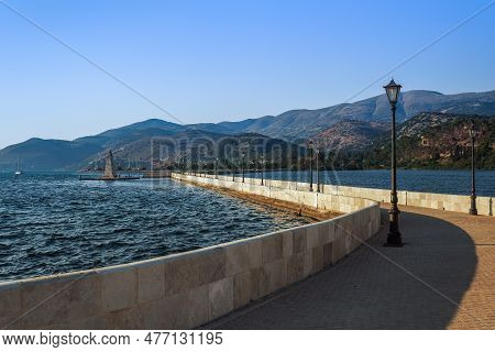1813 Stone-built Water-surrounded Obelisk Next To De Bosset Bridge At Argostoli Town On The Ionian I