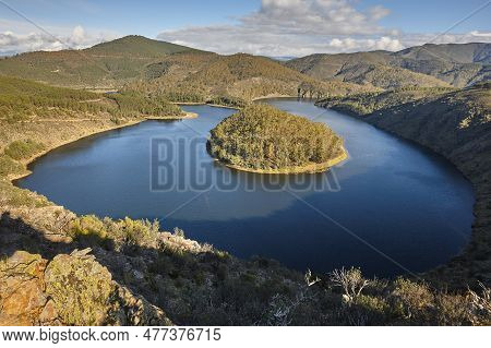 Melero Meander Mountain And River Landscape In Extremadura, Spain