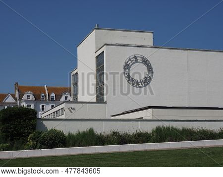 De La Warr Pavilion In Bexhill On Sea