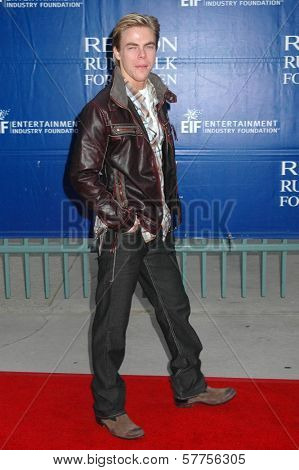 Derek Hough  at the 16th Annual EIF Revlon Run-Walk For Women. The Coliseum, Los Angeles, CA. 05-09-09